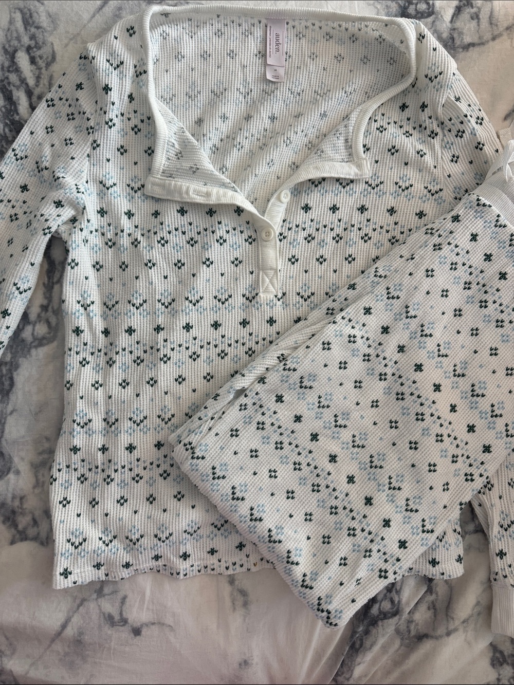 Auden White Henley Thermal Pajama Set with Green Dot Floral Print